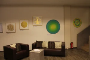 über 80 handgemalte Energiebilder ❤ von Harmonie im Ganzen® 3 Ausstellung Dietze Wandbilder Energiebilder_2015